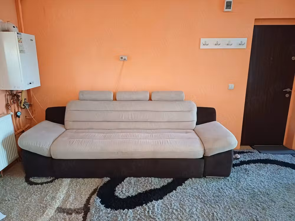 PF dau in chirie apartament 2 camere