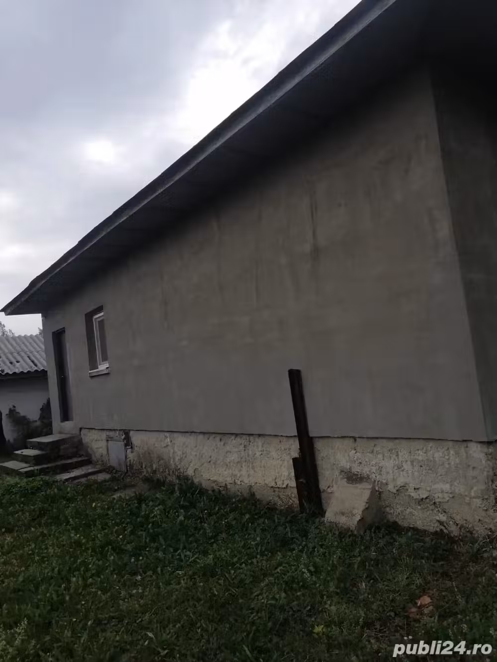 Casă · 4 camere · 47 m², Dersca, Siret
