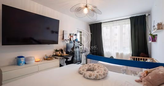 Apartament Titan