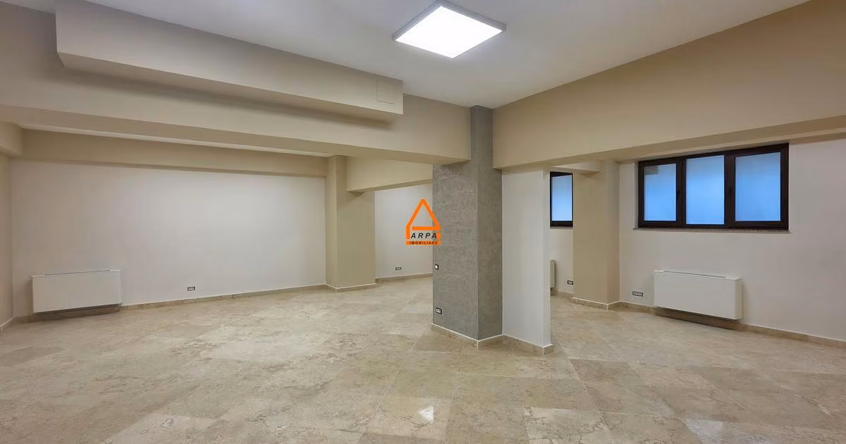 Spațiu comercial de vânzare 110 mp în zona Centru Civic, Iași