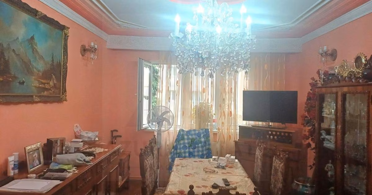 Apartament de vânzare cu 4 camere, mobilat în zona Vasile Aaron, Sibiu