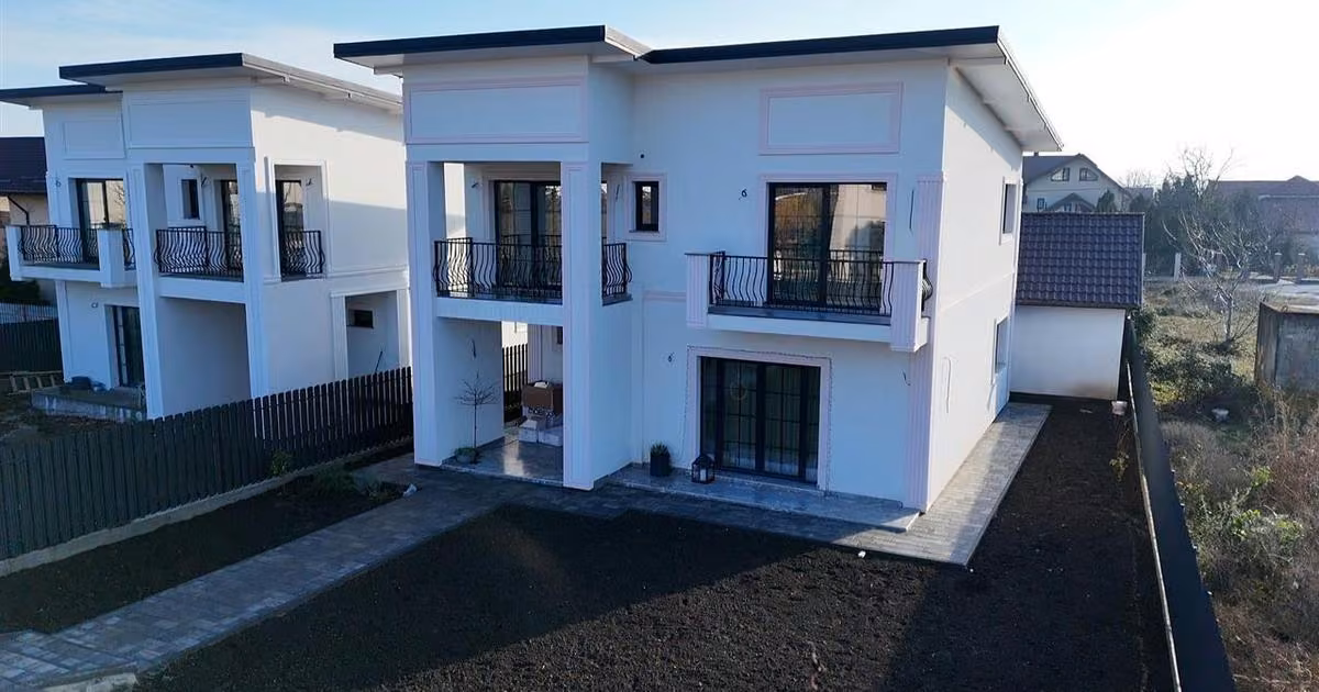 Casă individuală de vânzare cu 4 camere în Valea Lupului