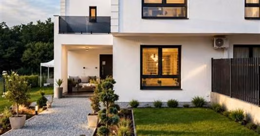 Apartament Livezeni