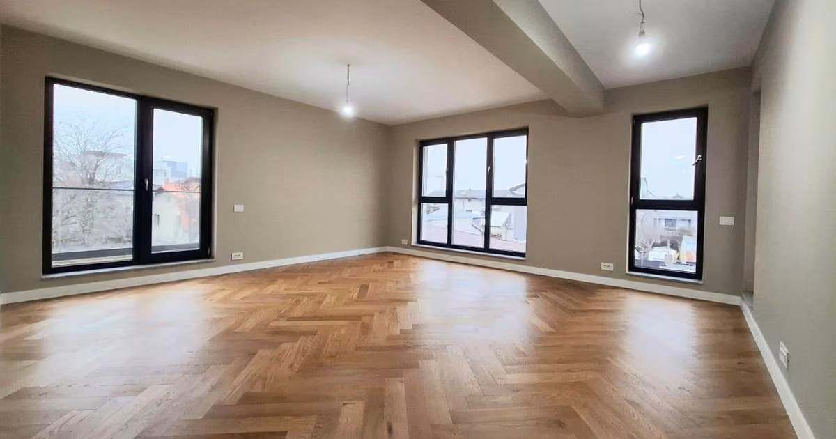 Apartament de vânzare cu 3 camere în zona Aviației, Sector 1
