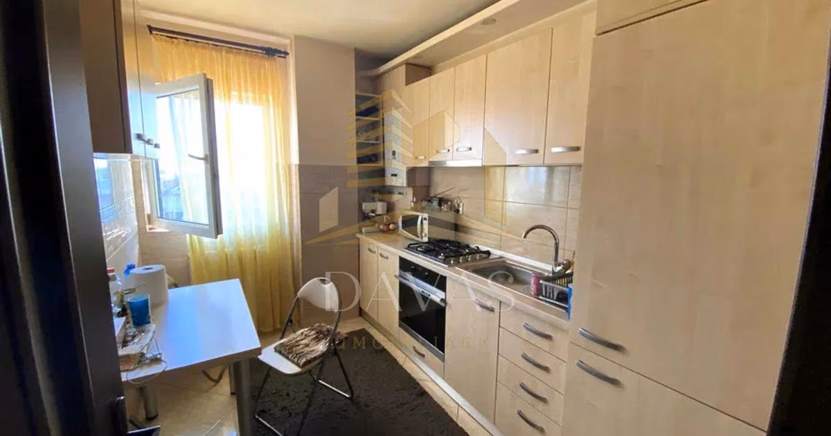 Apartament de vânzare cu 2 camere în zona Someșeni, Cluj-Napoca