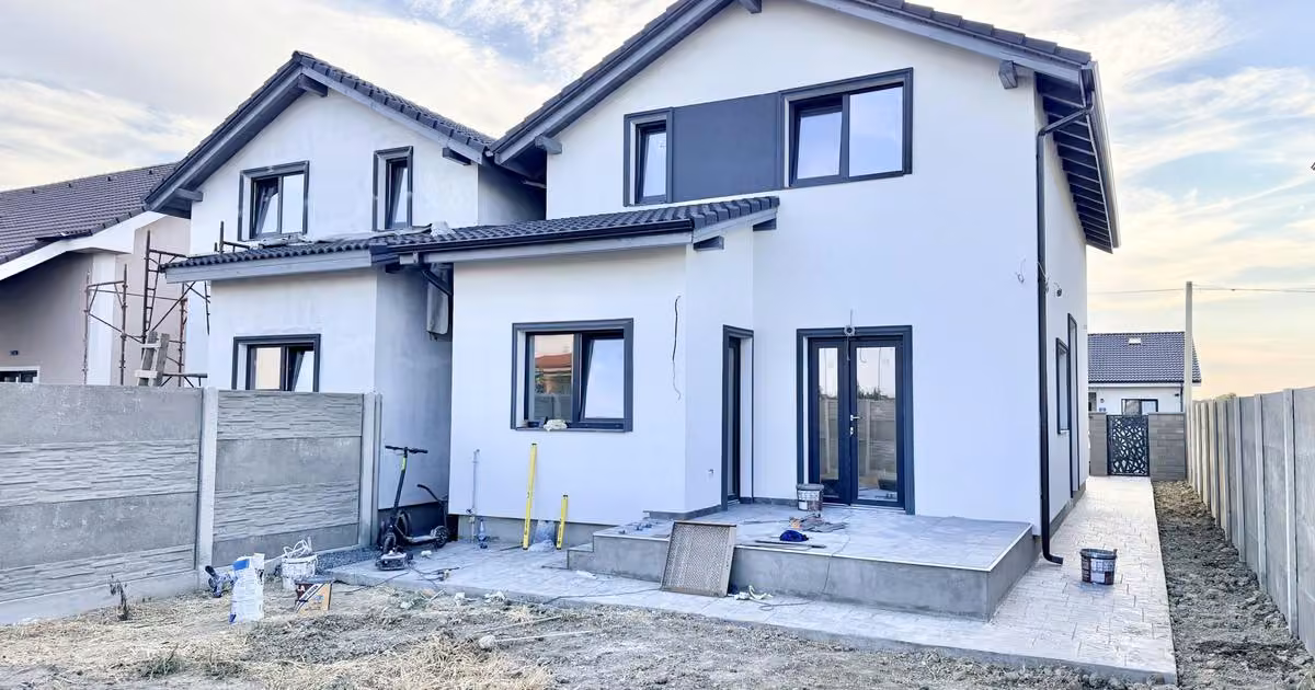 Duplex de vânzare cu 4 camere în Urseni