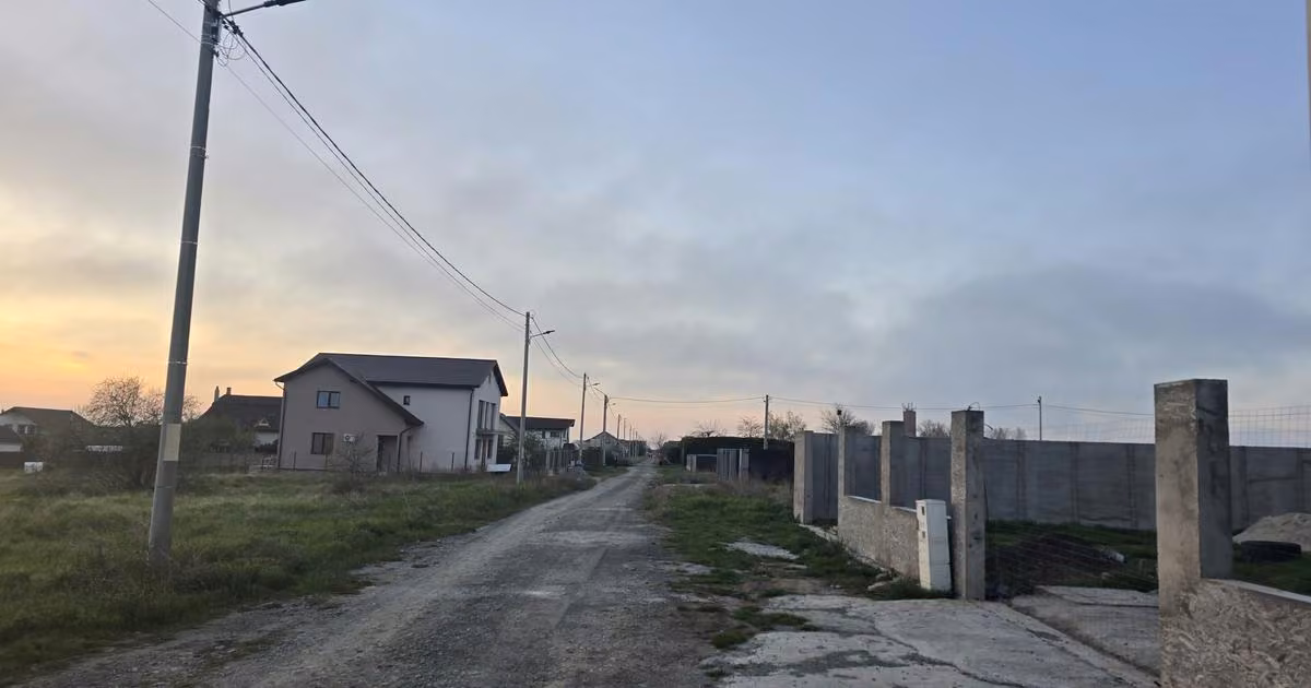 Teren Construcții intravilan de vânzare de 620 mp, în Tuzla