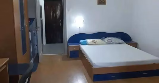 Garsonieră Titan