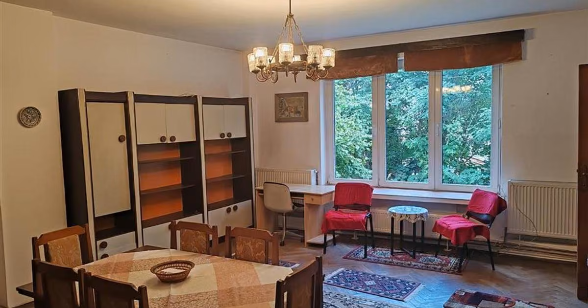 Apartament de vânzare cu 2 camere în zona Ultracentral, Brașov
