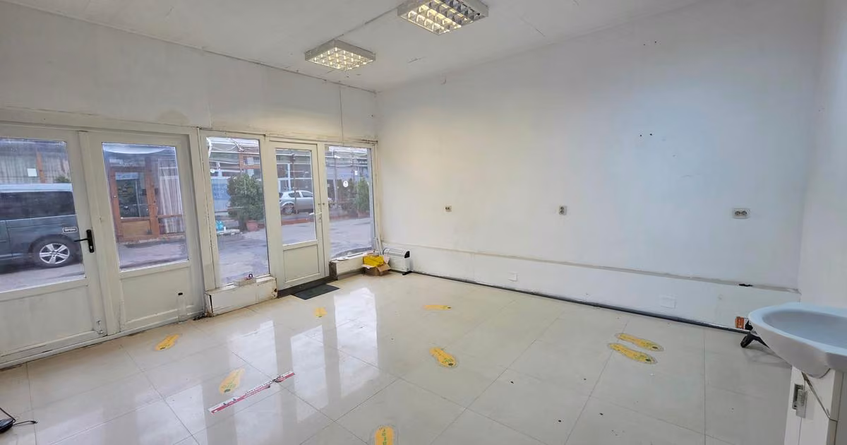 Spațiu comercial de vânzare 55 mp în zona Giurgiului, Sector 4