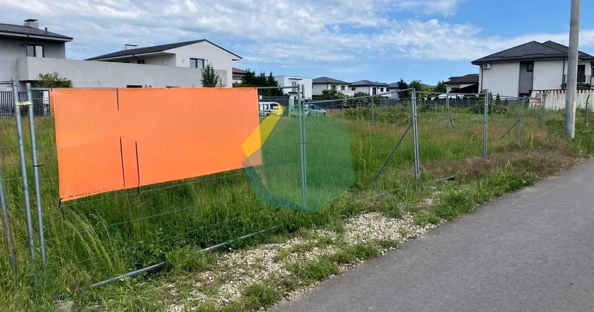 Teren Construcții intravilan de vânzare de 400 mp, în Otopeni