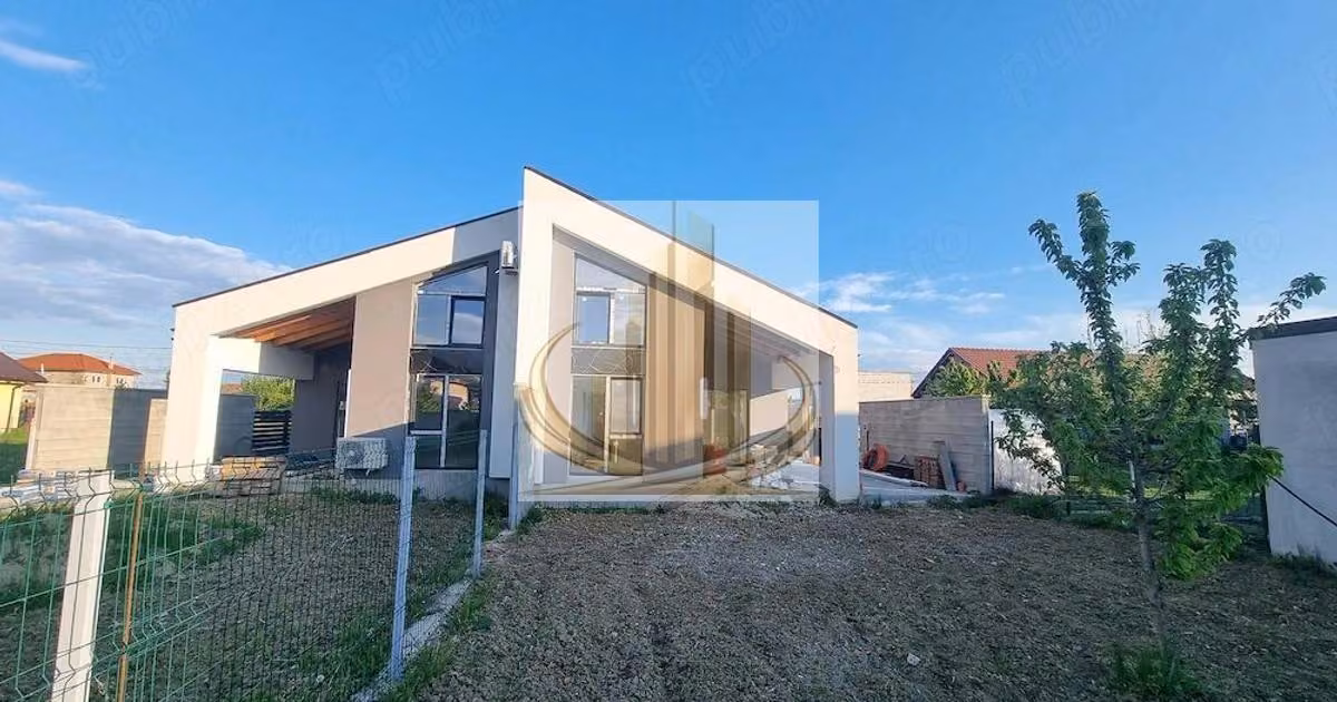 Duplex de vânzare cu 7 camere în Ghiroda