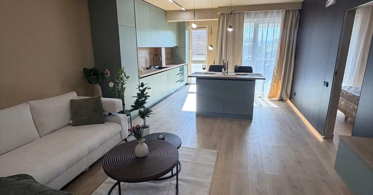 Apartament de vânzare cu 2 camere, mobilat în Florești