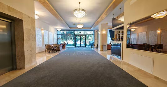 Apartament Militari