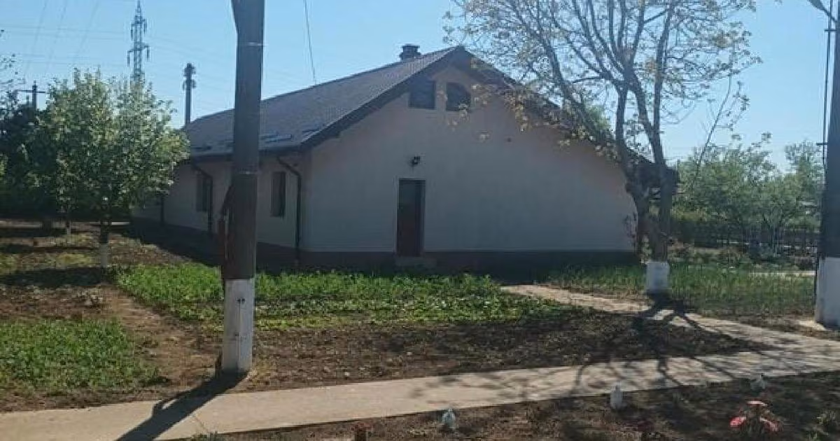 Casă individuală de vânzare cu 4 camere în Oltenița