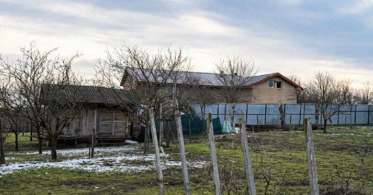 Casă individuală de vânzare cu 3 camere în Luica
