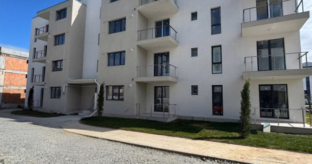 Apartament de vânzare cu 3 camere în Bragadiru
