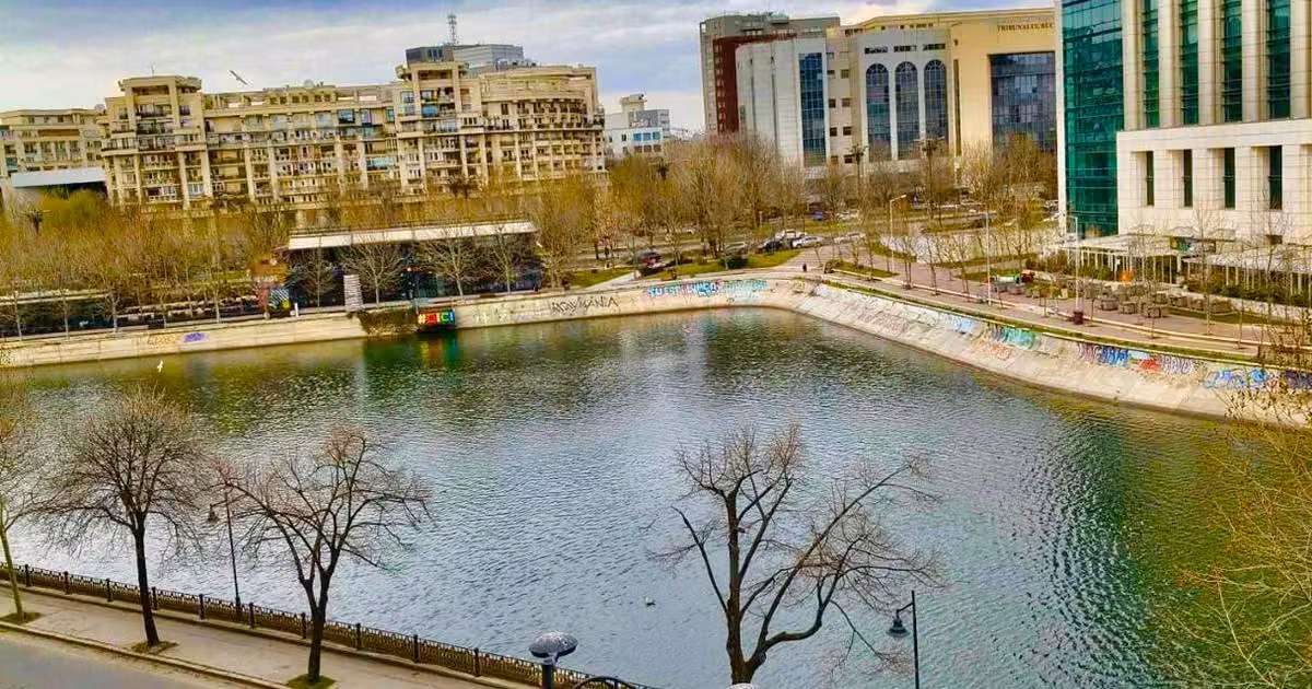 Apartament de vânzare cu 2 camere în zona P-ța Unirii, Sector 3