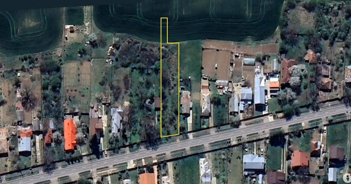 Teren Construcții intravilan de vânzare de 1600 mp, în Ciolpani
