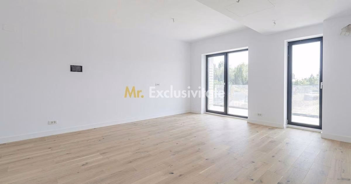 Apartament de vânzare cu 2 camere în zona Străulești, Sector 1
