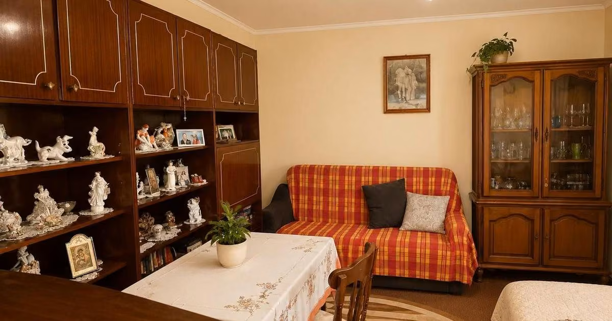 Apartament de vânzare cu 3 camere în zona Soarelui, Timișoara