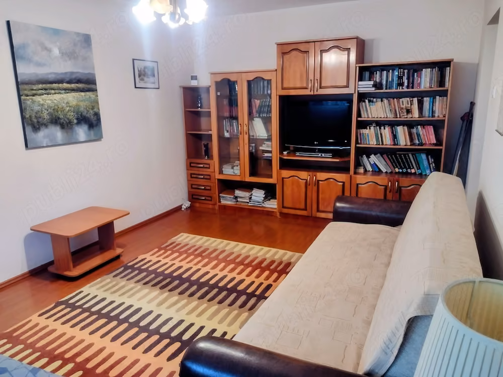 Inchiriez apartament 3 camere, decomandat, mobilat, et. 2 4, zona Giurgiului