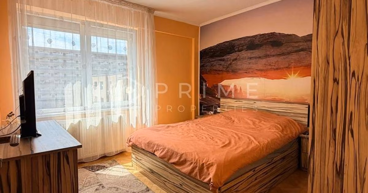 Apartament de vânzare cu 2 camere în zona Tudor, Târgu Mureș