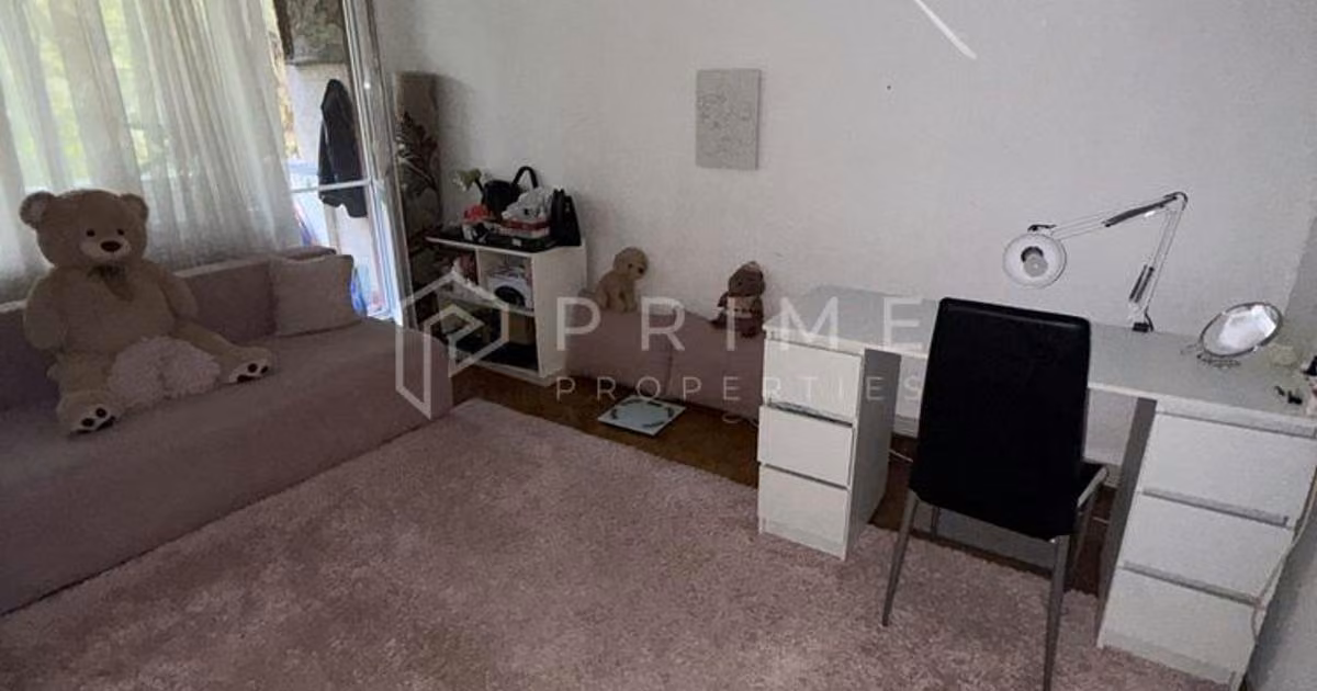 Apartament de vânzare cu 3 camere în zona Tudor, Târgu Mureș
