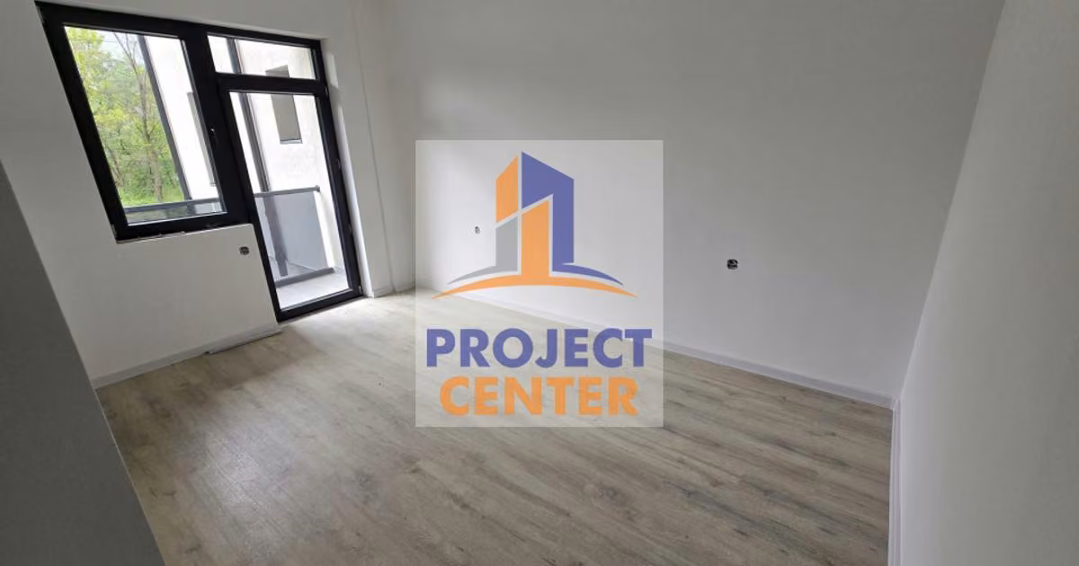 Apartament de vânzare cu 3 camere în zona Prundu, Pitești