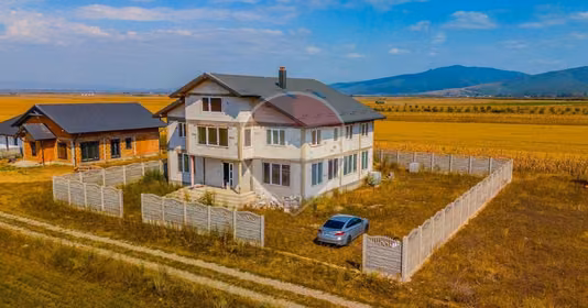 Casă Cărpiniș