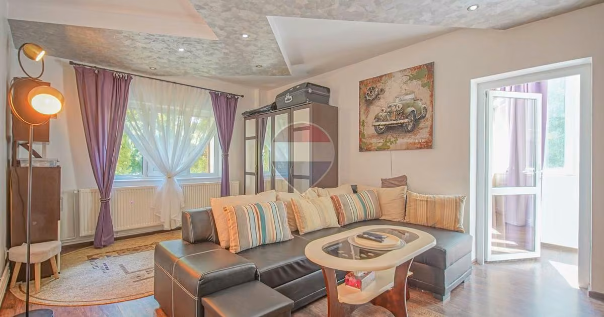 Apartament de vânzare cu 2 camere, mobilat în zona Răcădău, Brașov