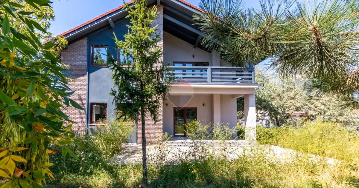 Casă individuală de vânzare cu 4 camere în Corbeanca