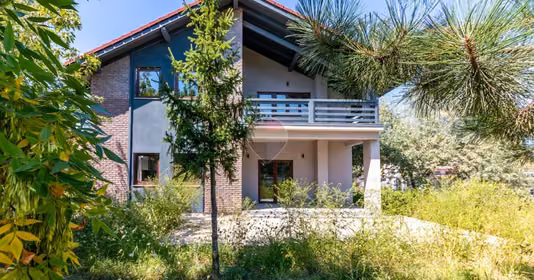 Casă Corbeanca