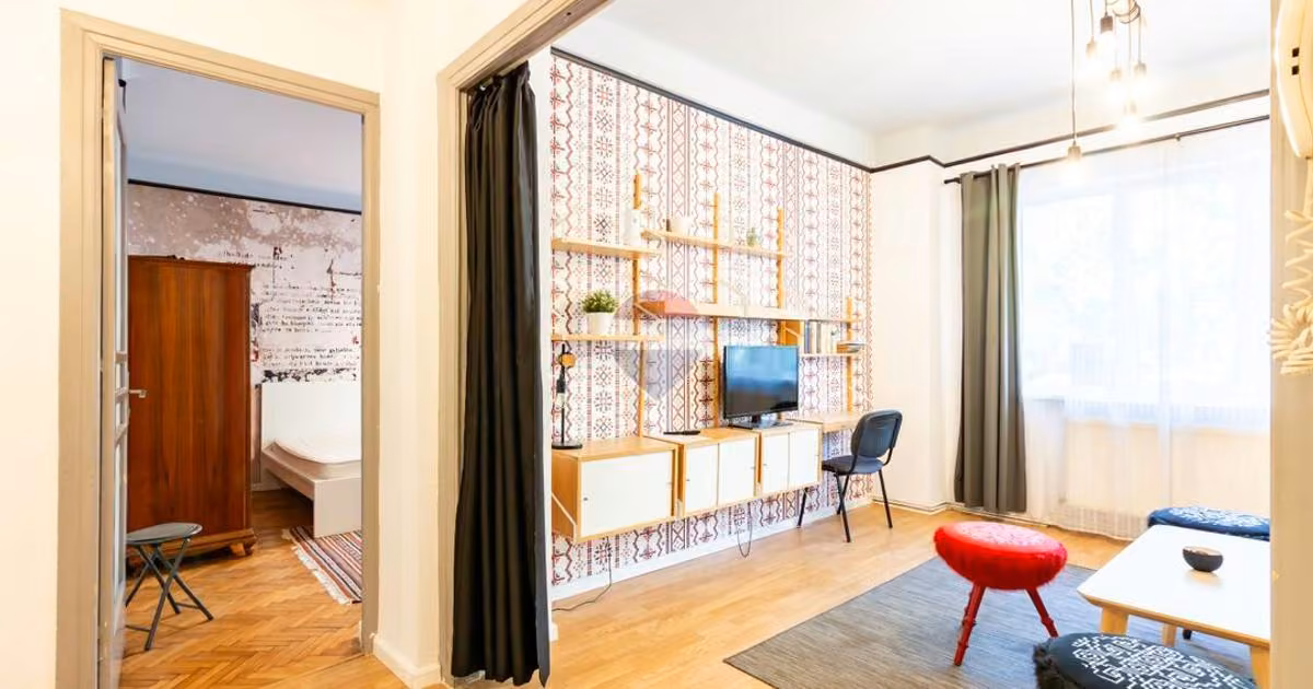 Apartament de vânzare cu 2 camere, mobilat în zona Unirii, Sector 3