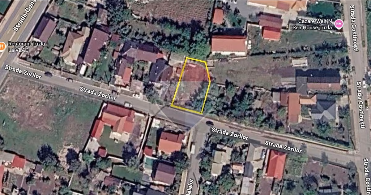 Teren Construcții intravilan de vânzare de 380 mp, în Tuzla