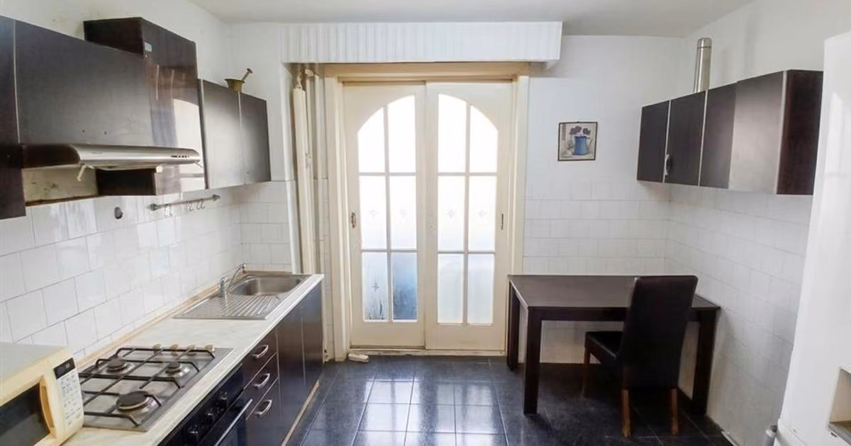 Apartament de vânzare cu 3 camere în zona Cetății, Oradea