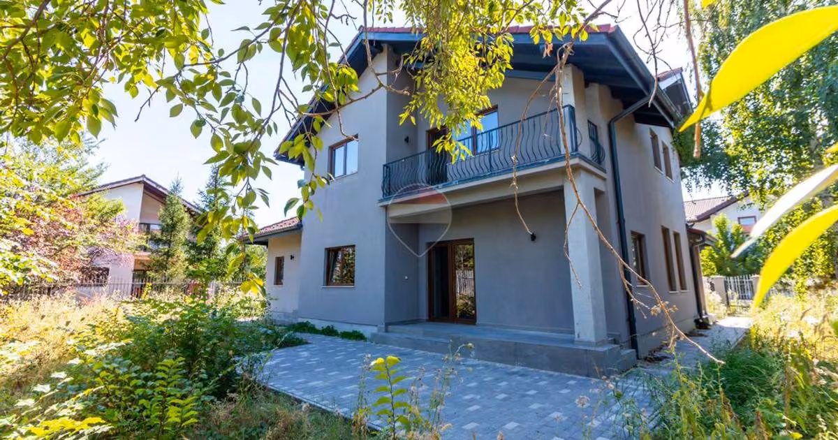 Casă individuală de vânzare cu 5 camere în Corbeanca