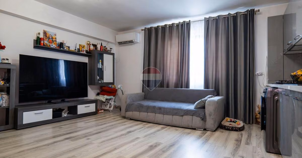 Apartament de vânzare cu 3 camere, mobilat în Dobroești