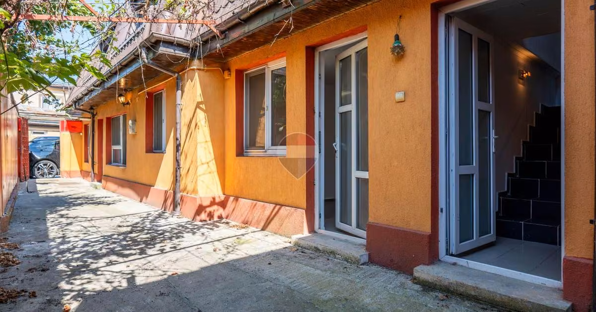 Casă individuală de vânzare cu 9 camere, mobilată în zona Chitila, Sector 1