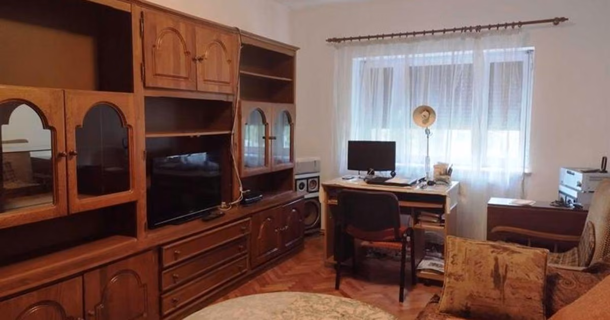 Apartament de vânzare cu 3 camere, mobilat în zona Răcădău, Brașov