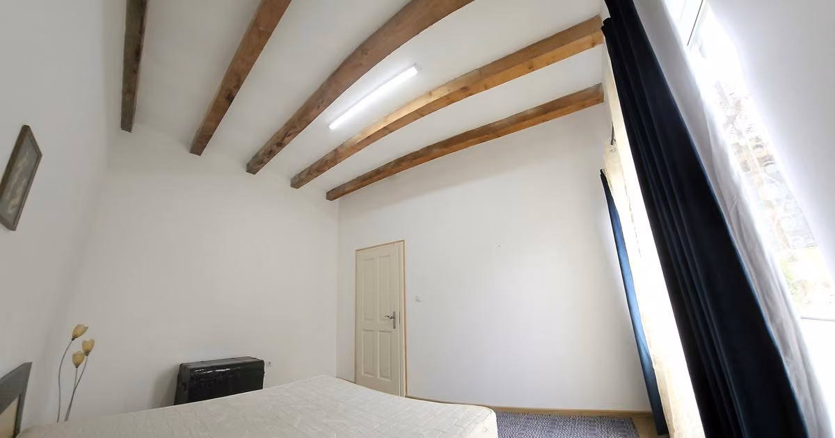 Casă de vânzare cu 2 camere în Saschiz