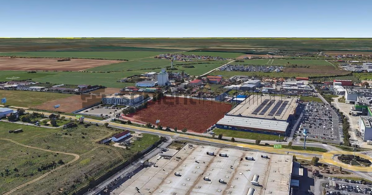 Teren Construcții intravilan de vânzare de 22921 mp, în zona Calea Aradului, Oradea