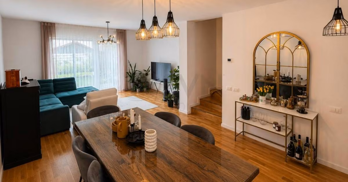 Casă individuală de vânzare cu 5 camere în zona Pipera, Sector 1