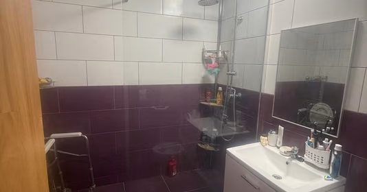 Apartament Militari