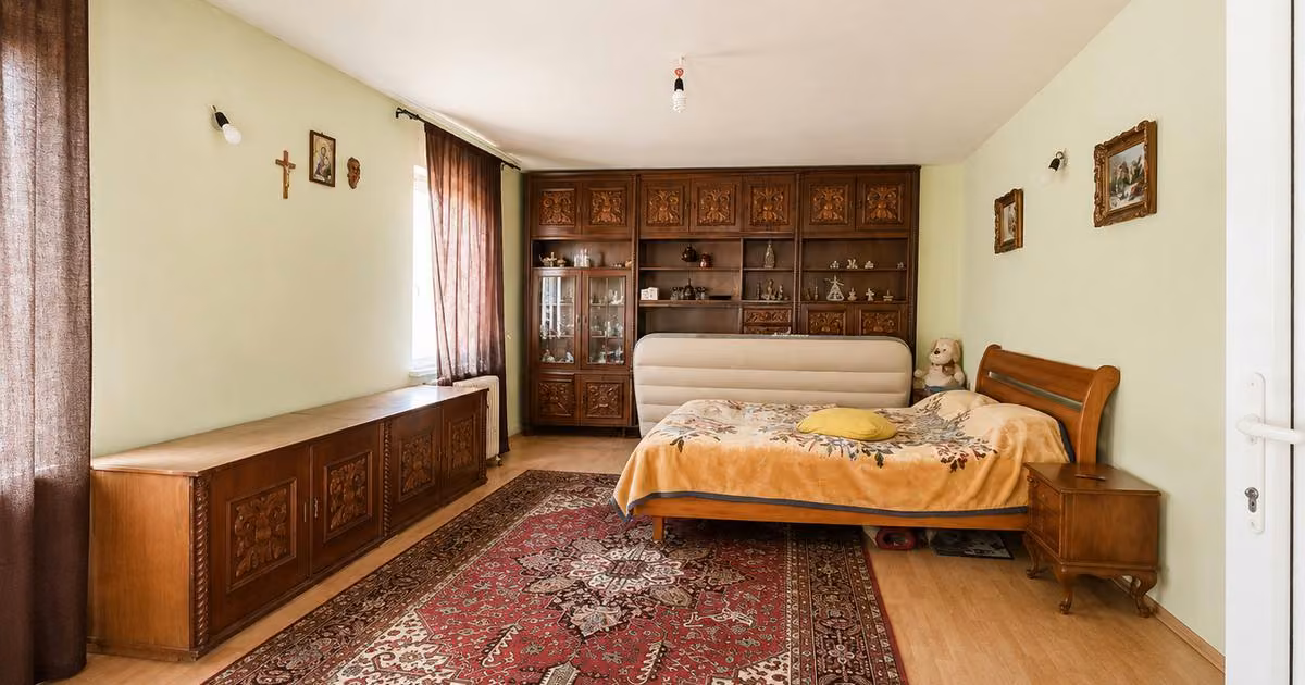 Casă individuală de vânzare cu 4 camere în Letca Nouă