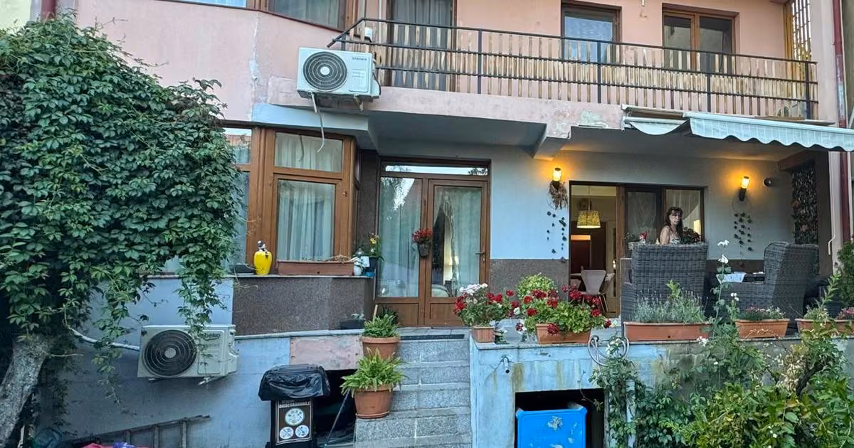 Casă individuală de vânzare cu 6 camere în zona Titan, Sector 3
