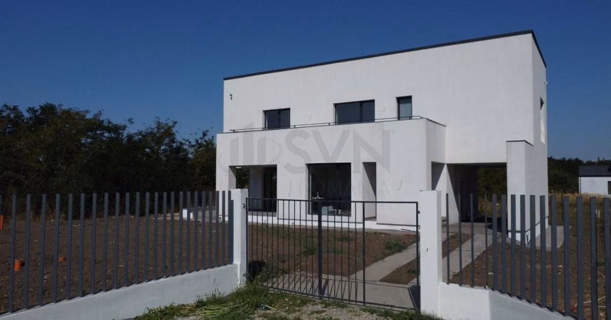 Casă individuală de vânzare cu 5 camere în Balotești