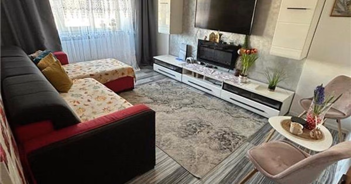 Apartament de vânzare cu 3 camere în zona Păcurari, Iași