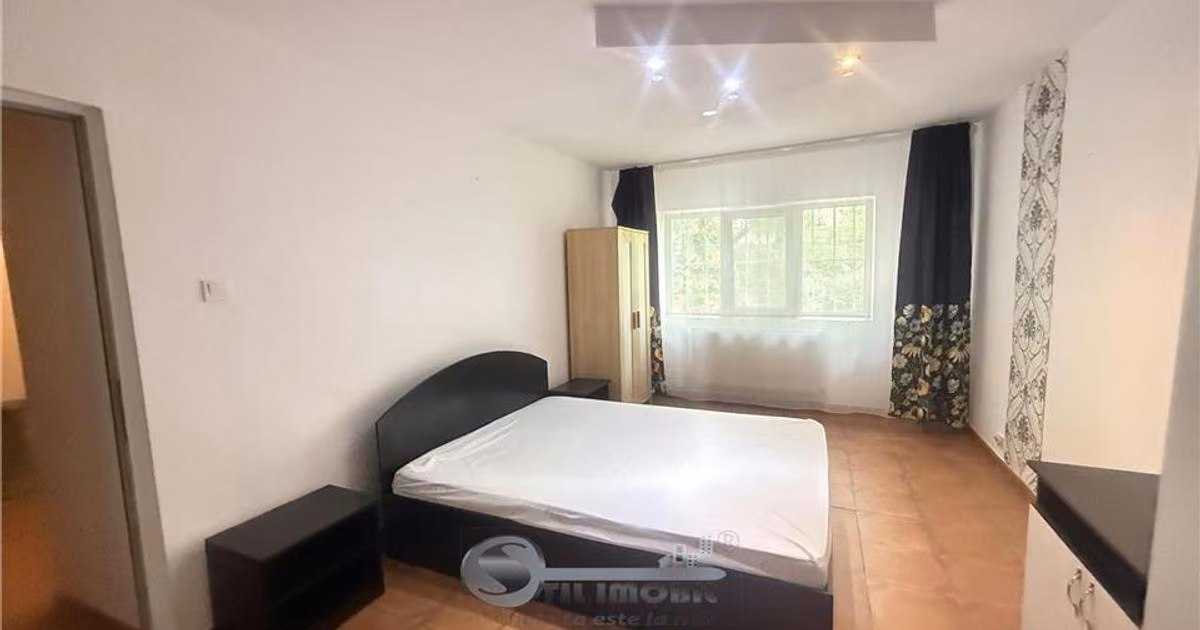 Apartament de vânzare cu 2 camere în zona Tudor Vladimirescu, Iași