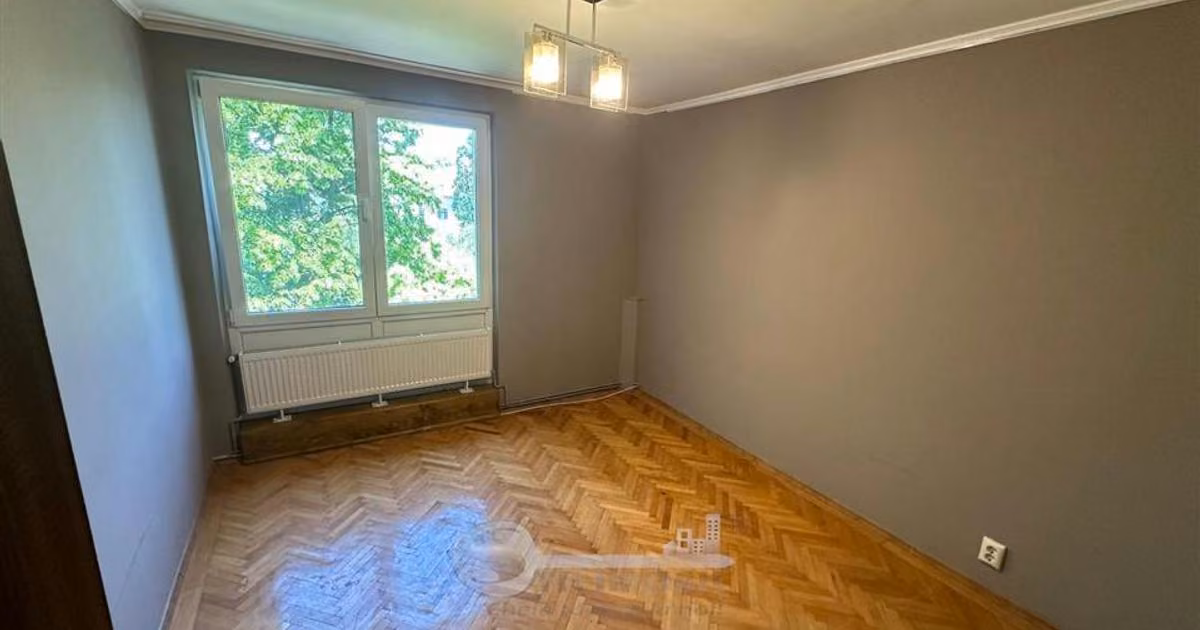 Apartament de vânzare cu 3 camere în zona Ultracentral, Iași